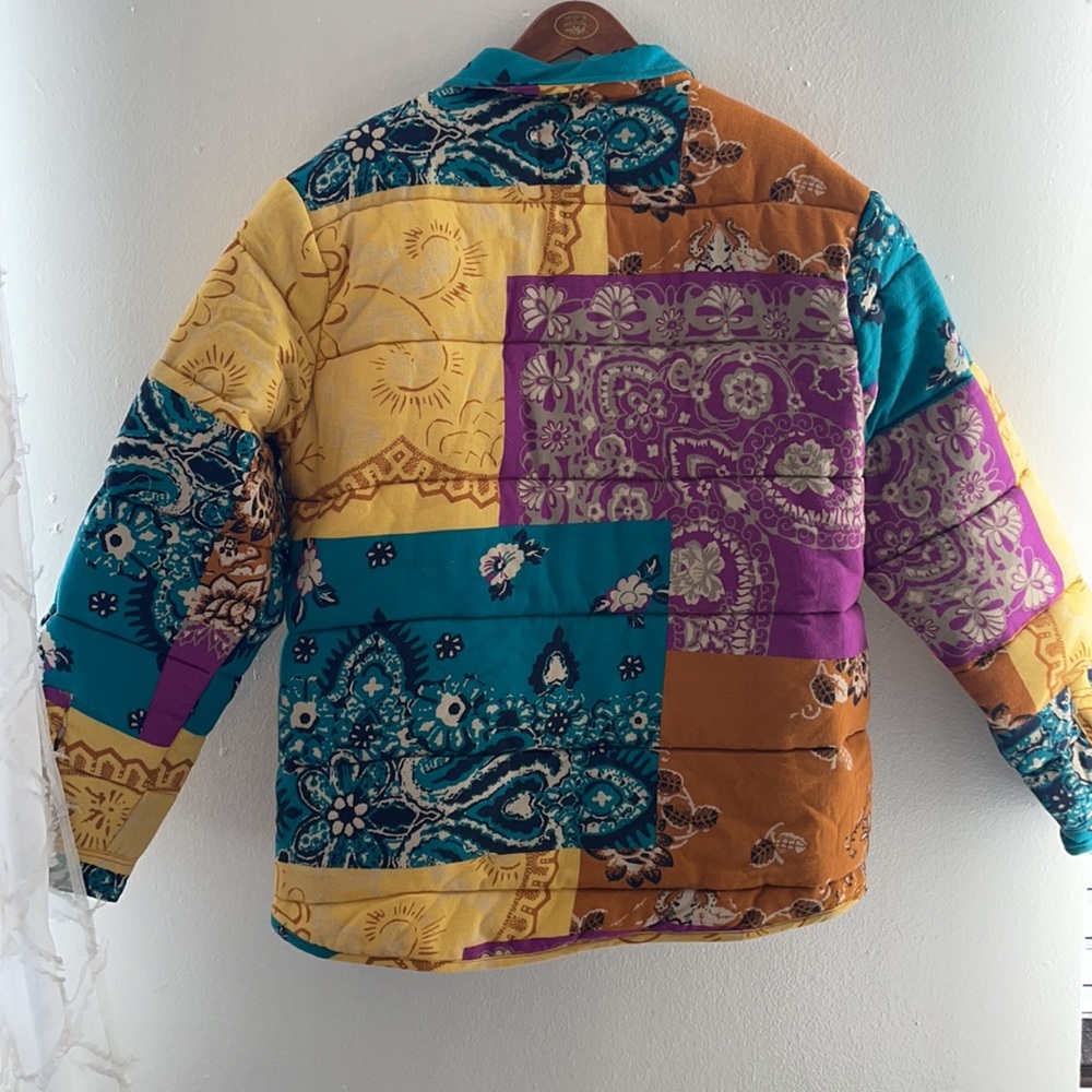 Urban Outfitters quilted jacket - Picture 3 of 9